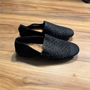 Earth Origins Black Perforated Flat Loafers